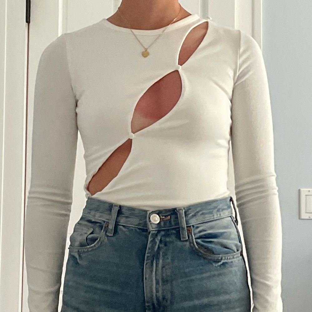 Sabo skirt cut out long sleeved body suit